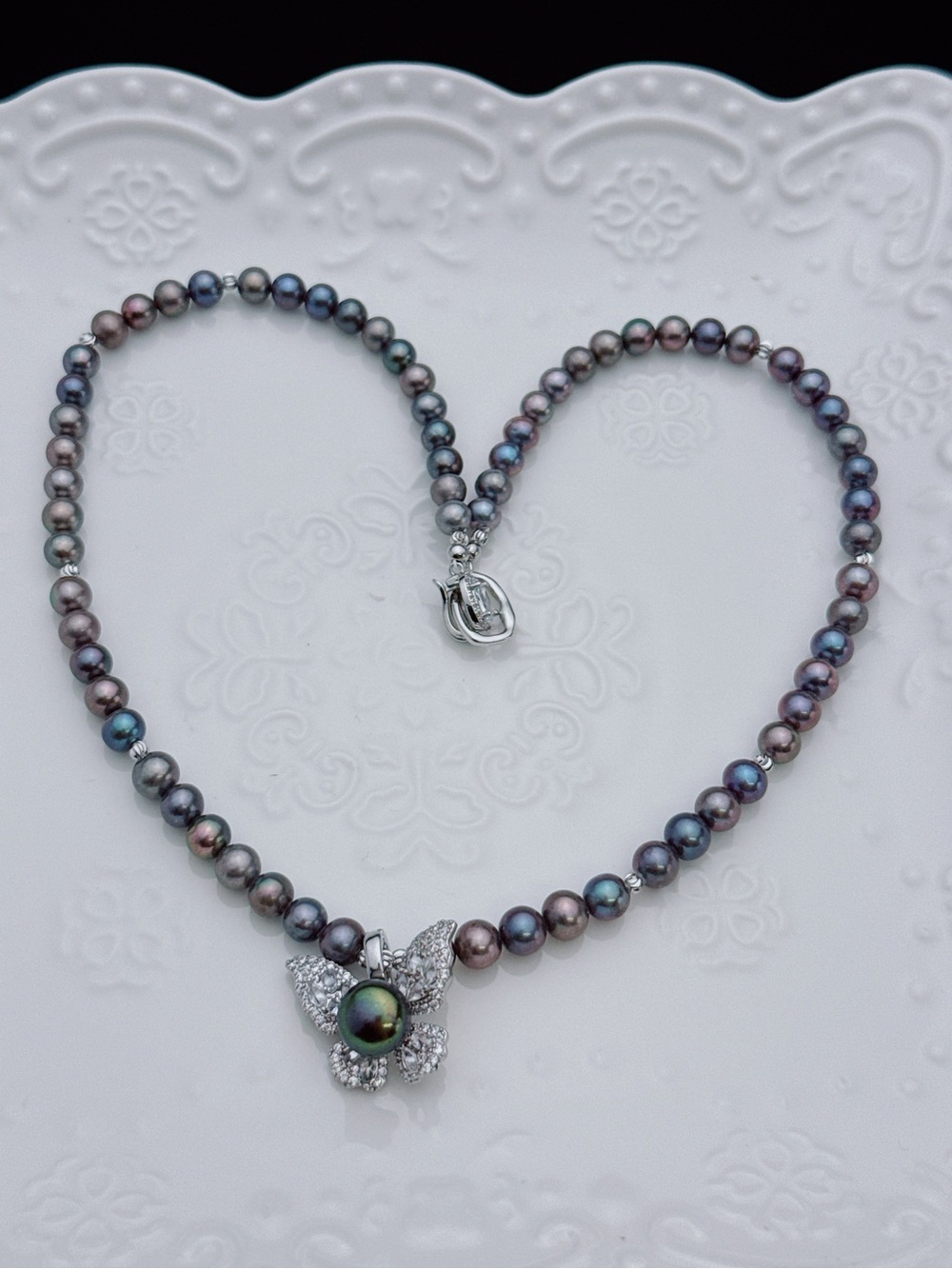 26X553 Handmade Freshwater Pearl Classic Necklace Detachable Butterfly Pendant
